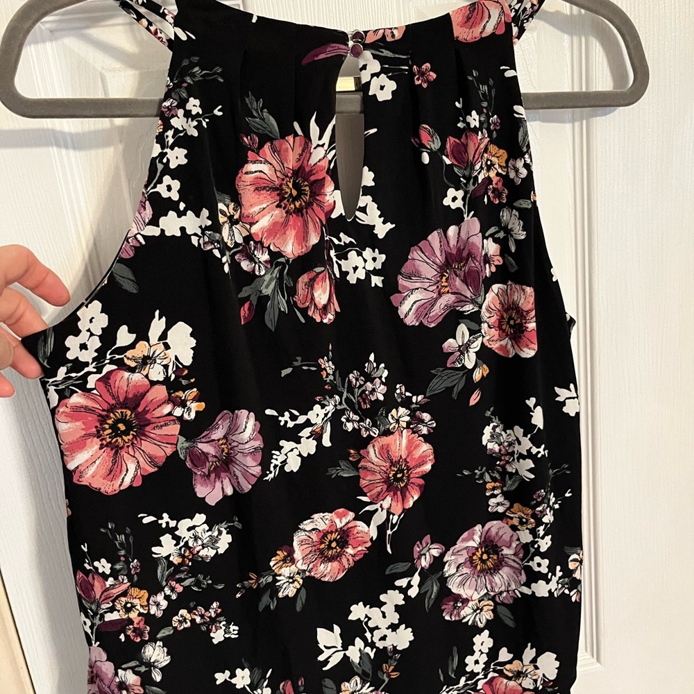 White House Black Market Floral Blouse